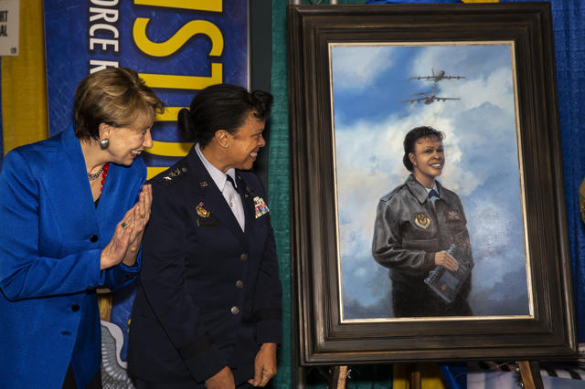 unveiling LtGen Stayce Harris portrait