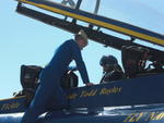 osh11_peggy_blueangels3