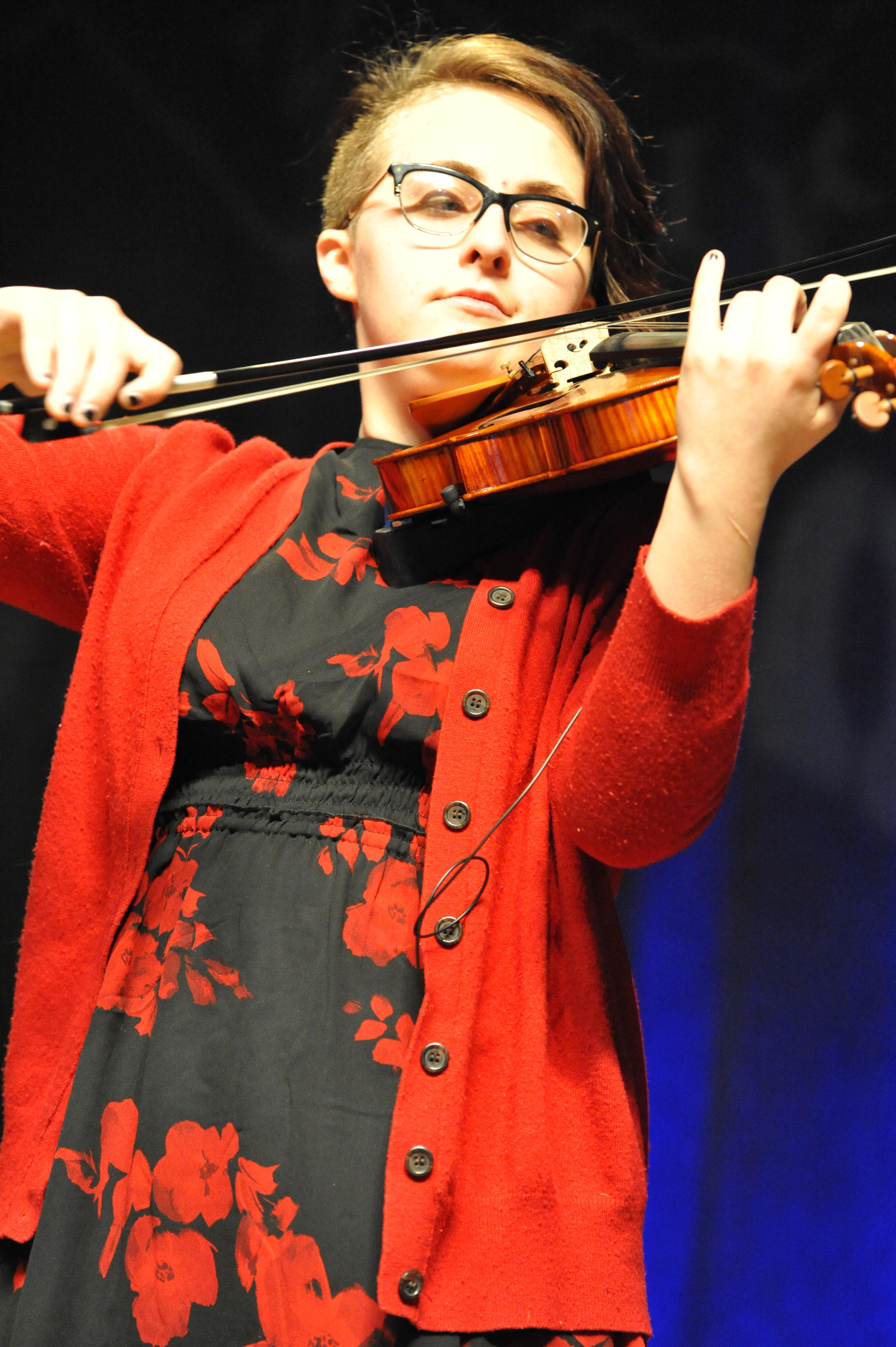 Star-Spangled Banner violinist Friday General Session