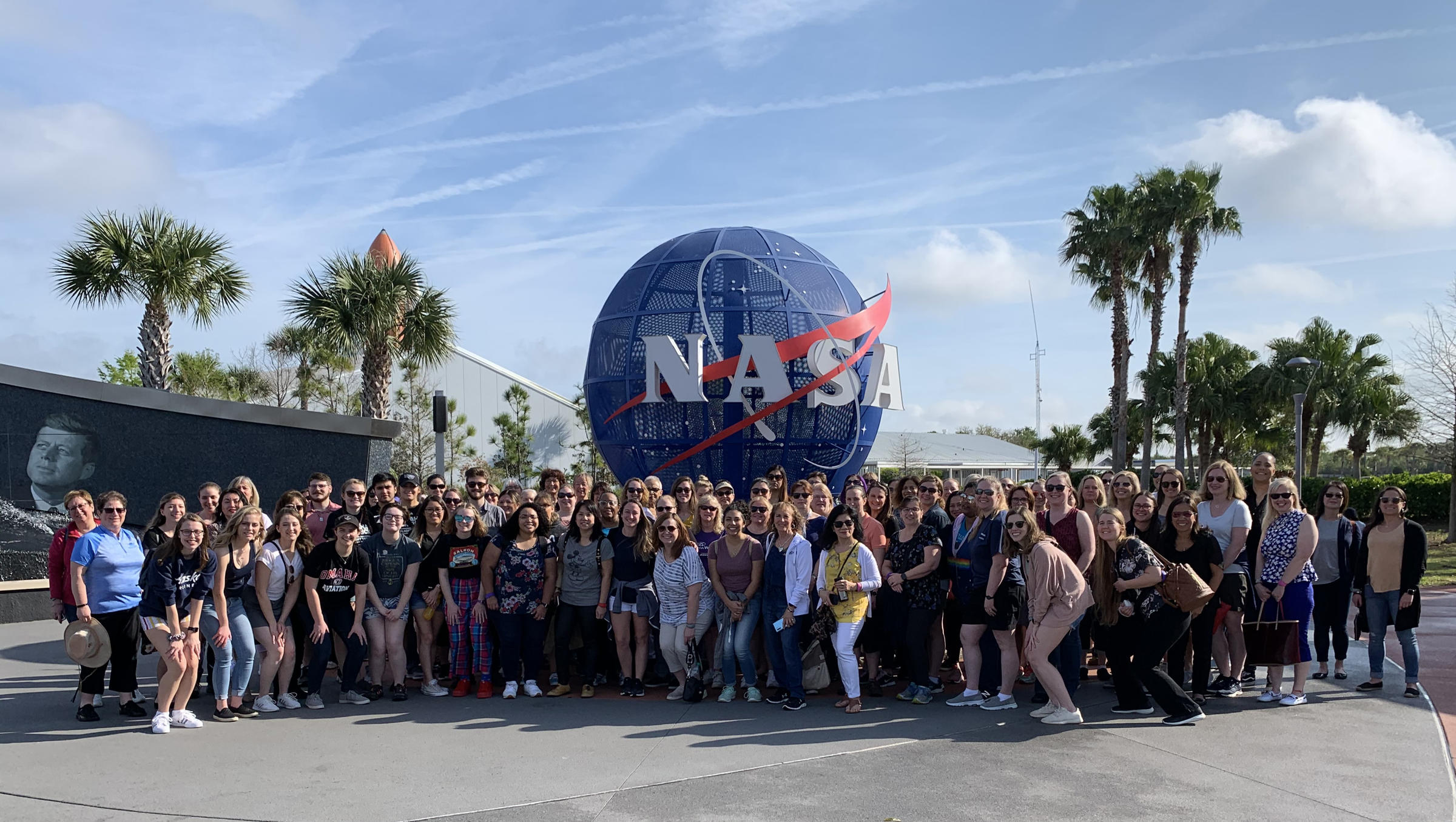 Tour Kennedy Space Center